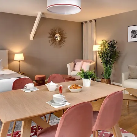 Des Ducs Apartment *